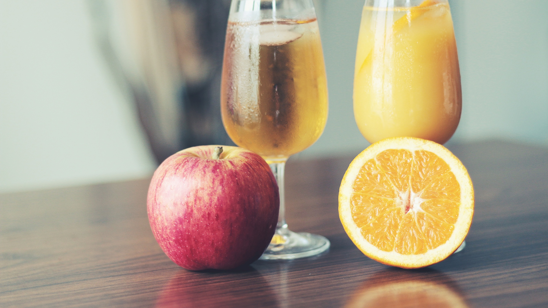 5 Best Beverages That Make You Chill In This Summer 1 Fresh Juice