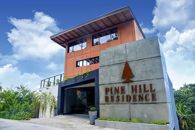 Pine Hill Residence