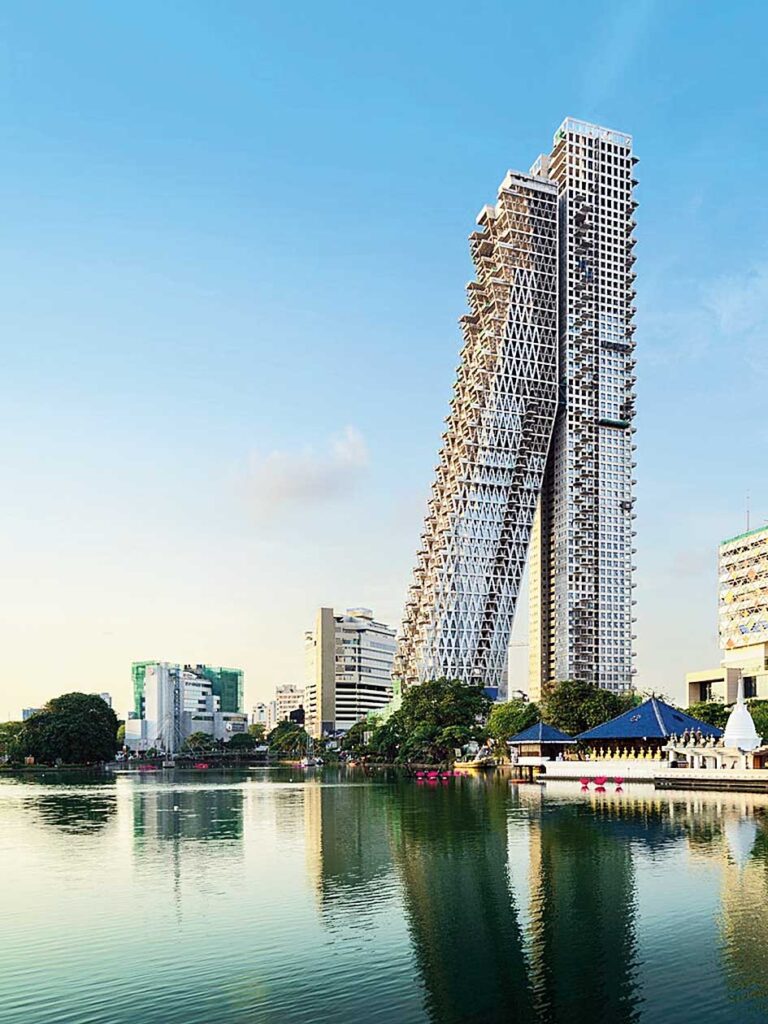 colombo 768x1024 1