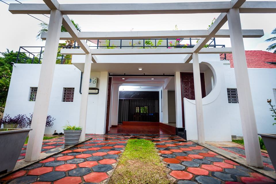 Listings 1 dayanithi guest house enterance