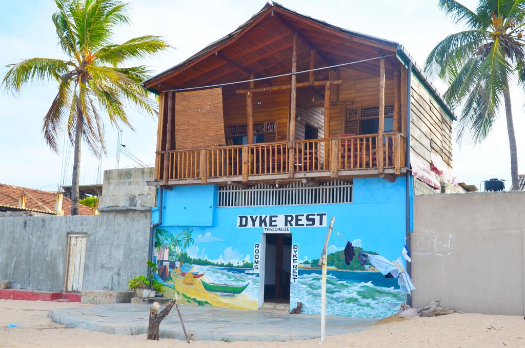 Listings 1 dyke rest