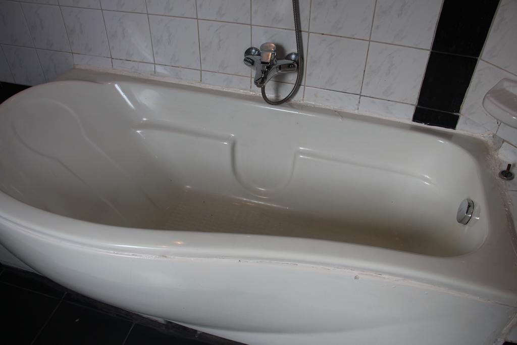 richmond-house-kandy-bathroom