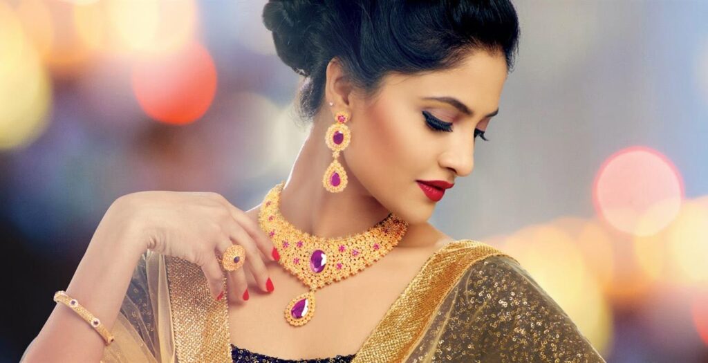 Shri Nadika Jewellery