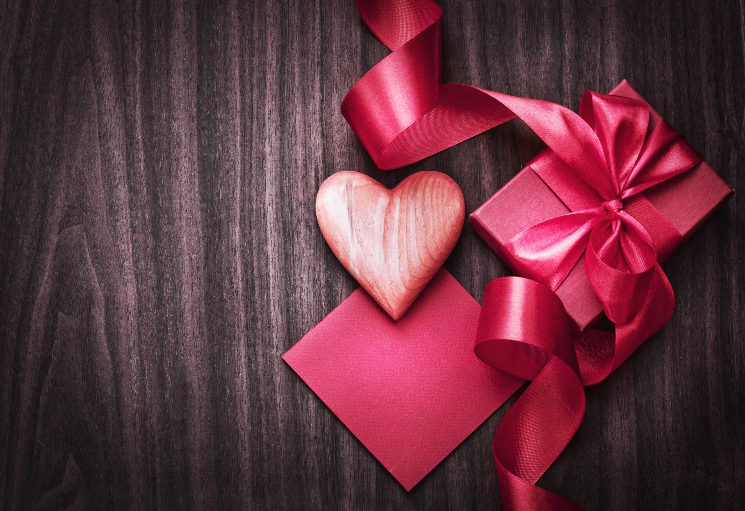 The Best Gift To Your Teenagers On Valentine’s Day 1 Valentine Day Scaled